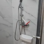 Leo Apartment *