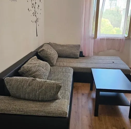 Апартаменты Leo *